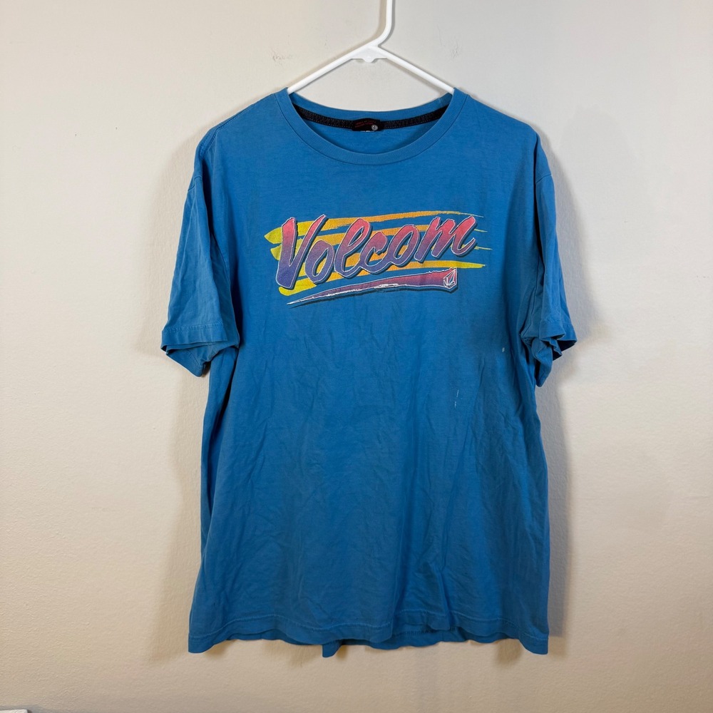 Volcom Blue Graphic T Shirt Men's Size L Short Sleeve vintage